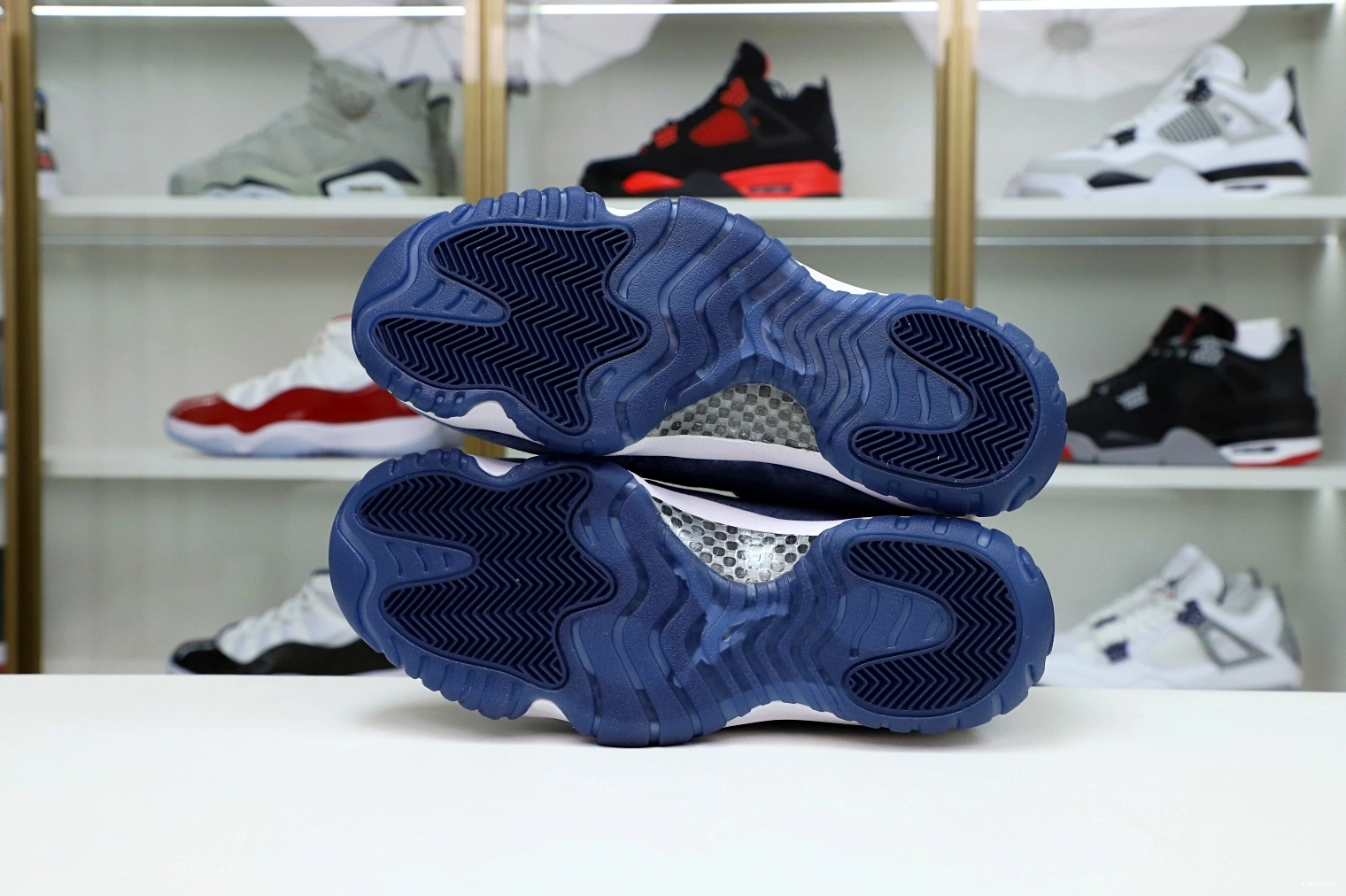 11 JORDAN AIR NAVY MIDNIGHT RETRO 0909
